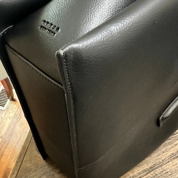 Freja NYC Paloma Tote - Picture 8 of 9